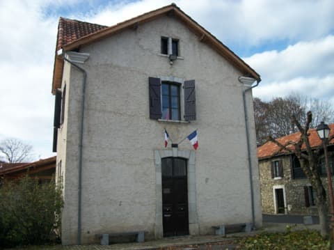 Couvreur Valcabrère